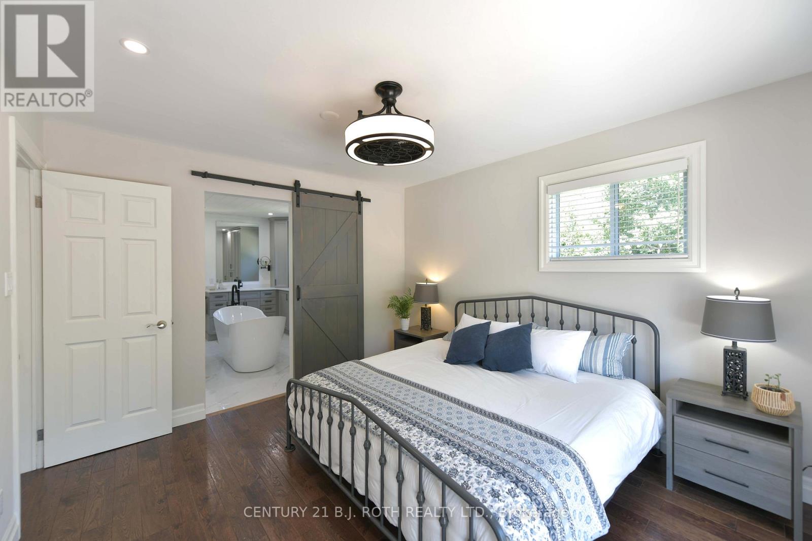 3193 Muskoka Street, Severn, Ontario  L0K 2B0 - Photo 43 - S13025236