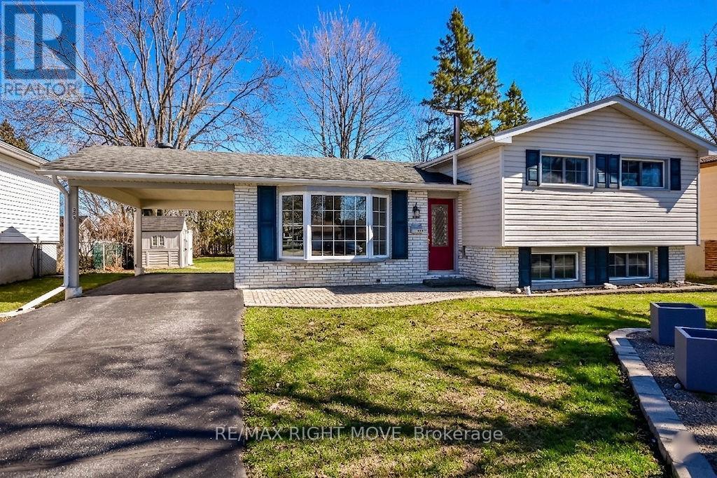 323 COLLINS DRIVE, Orillia, Ontario