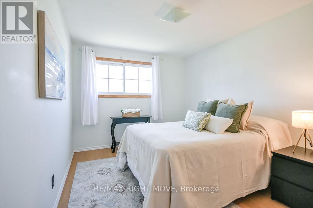 323 Collins Drive, Orillia, Ontario  L3V 1E5 - Photo 16 - S13025394