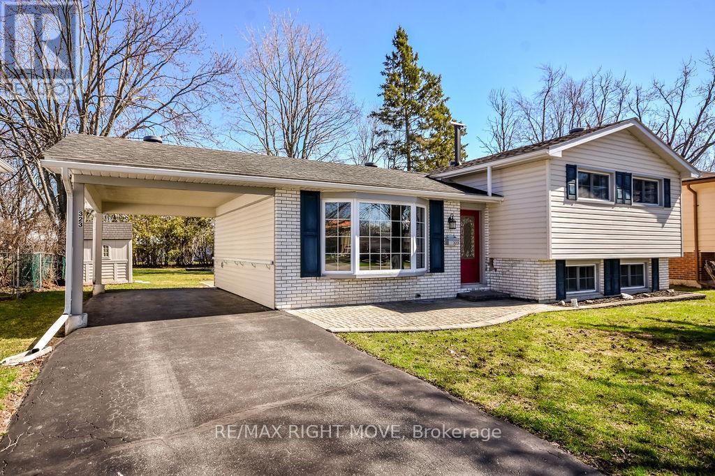 323 Collins Drive, Orillia, Ontario  L3V 1E5 - Photo 2 - S13025394