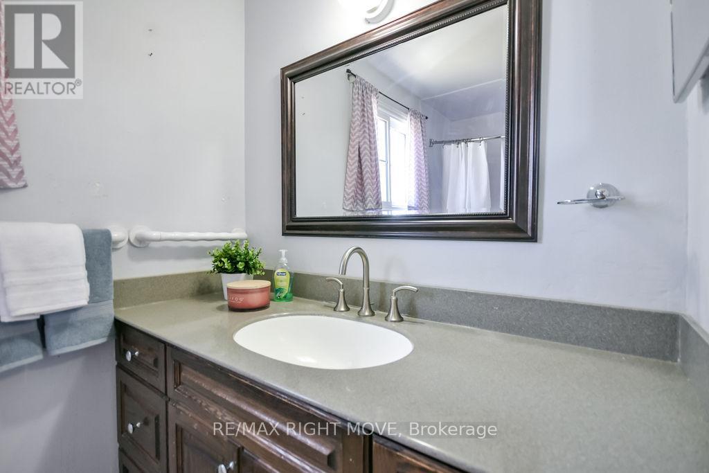 323 Collins Drive, Orillia, Ontario  L3V 1E5 - Photo 24 - S13025394