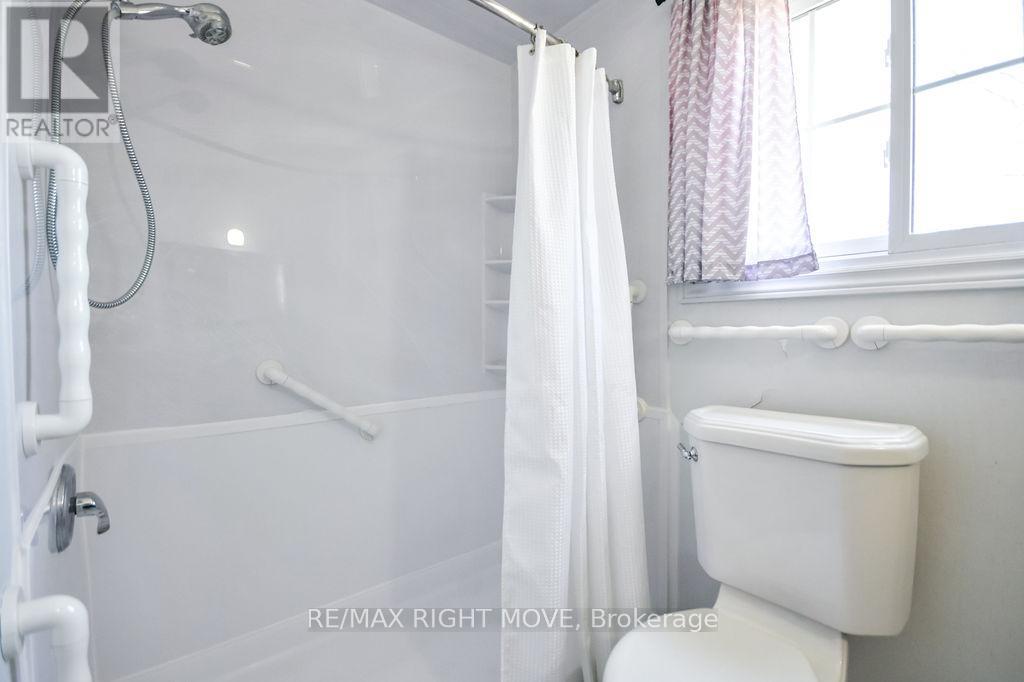 323 Collins Drive, Orillia, Ontario  L3V 1E5 - Photo 25 - S13025394