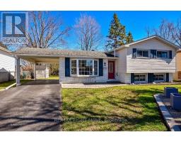 323 COLLINS DRIVE, Orillia, Ontario
