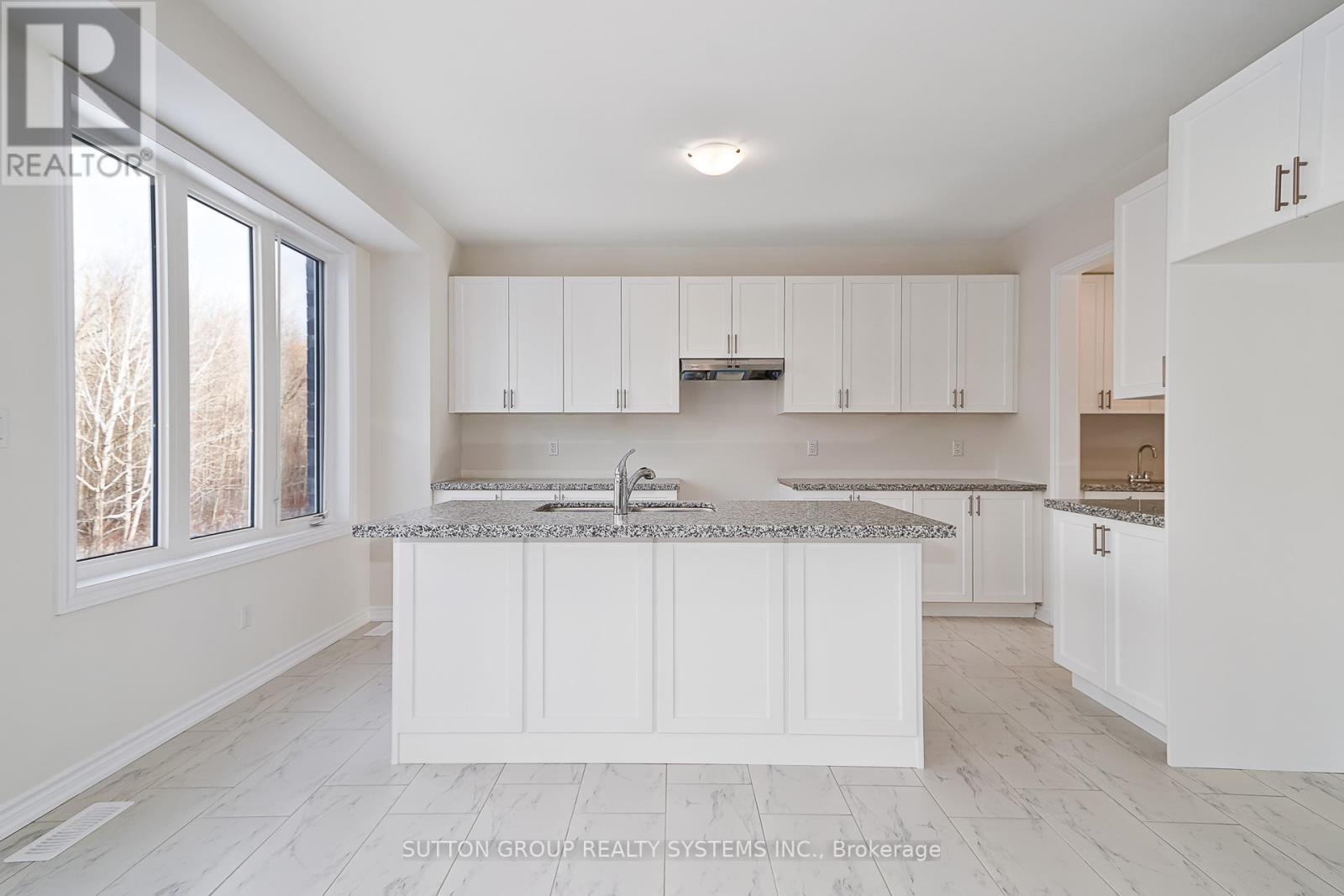 27 Del Ray Crescent, Wasaga Beach, Ontario  L9Z 0N1 - Photo 17 - S13025408