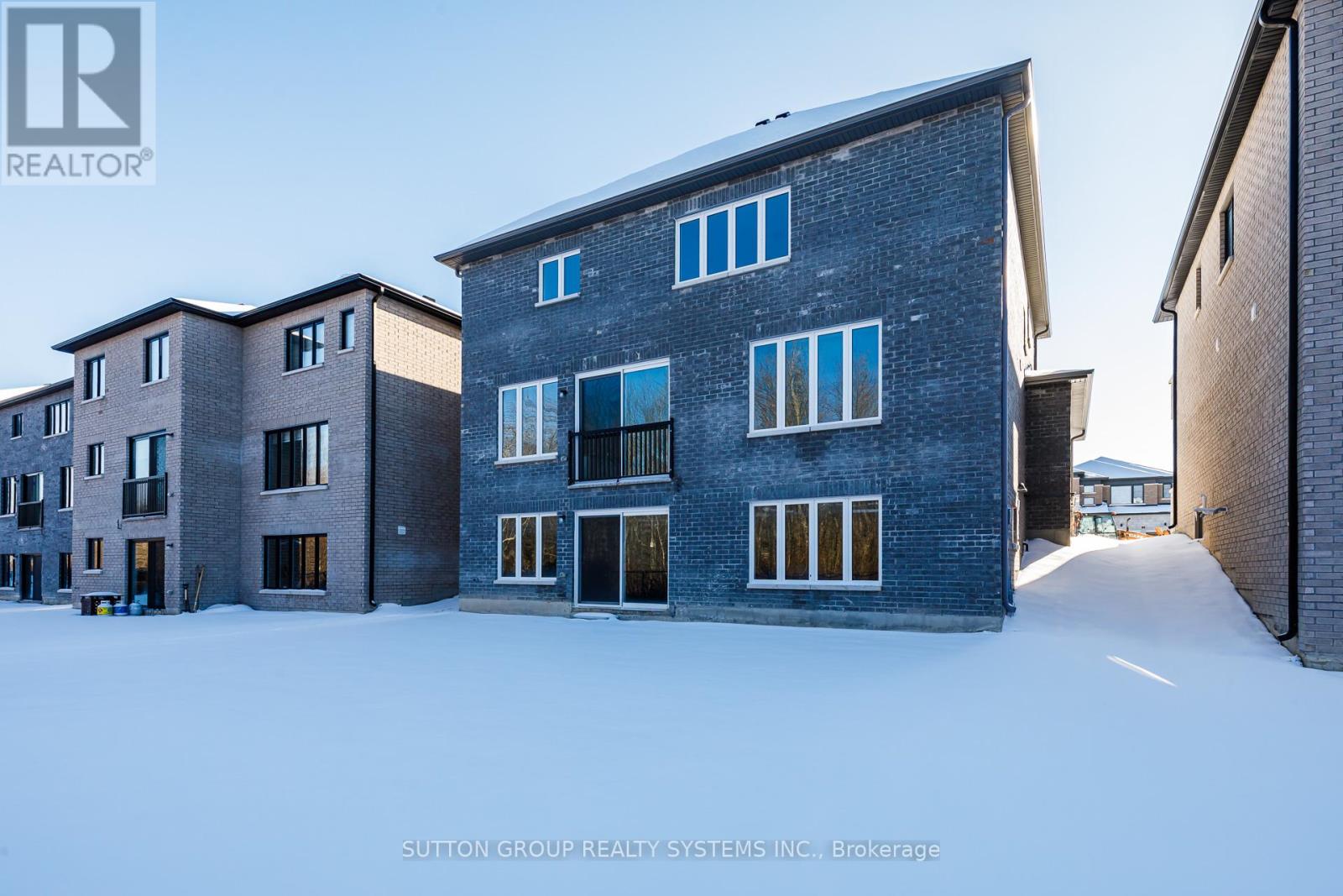 27 Del Ray Crescent, Wasaga Beach, Ontario  L9Z 0N1 - Photo 38 - S13025408