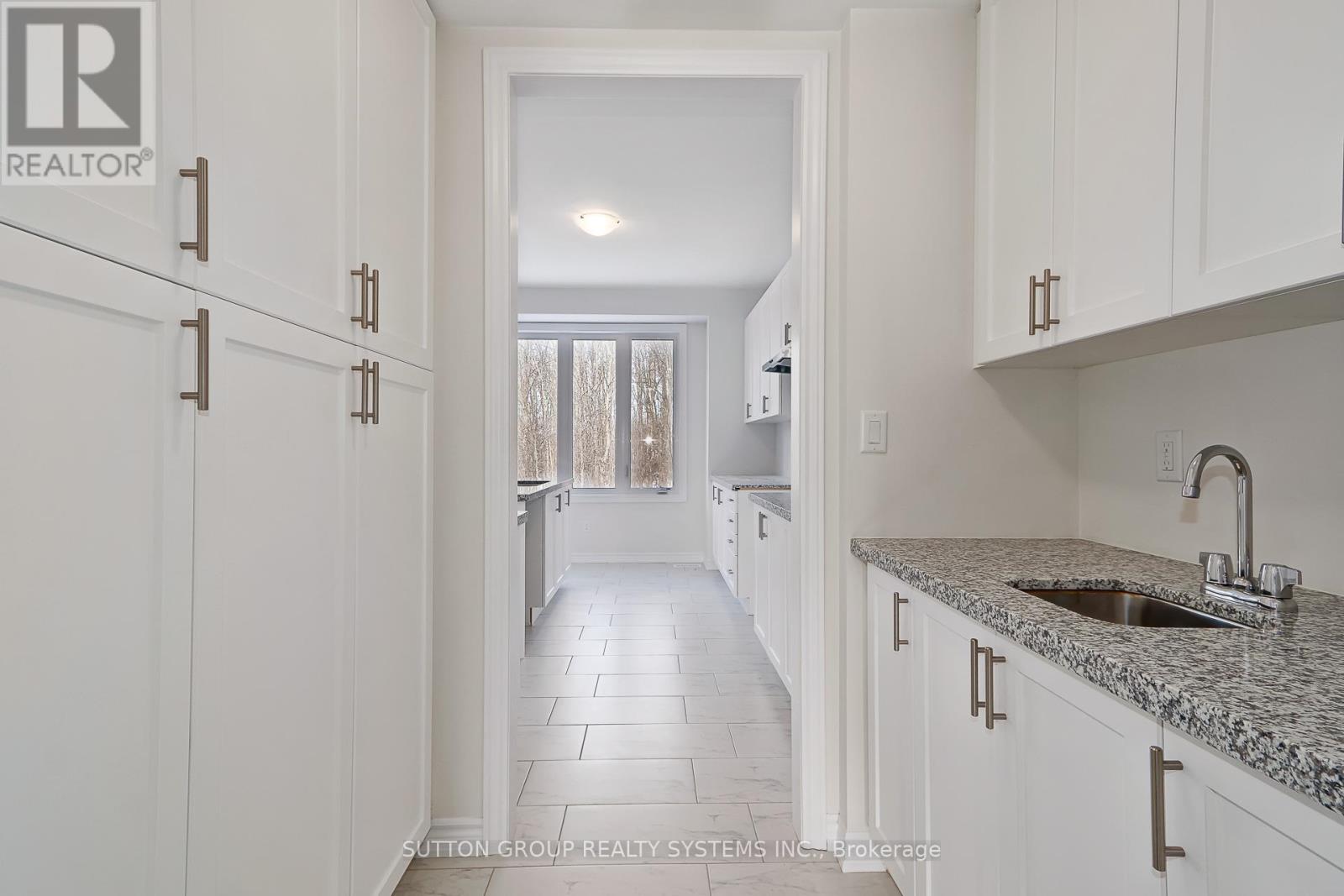 27 Del Ray Crescent, Wasaga Beach, Ontario  L9Z 0N1 - Photo 9 - S13025408