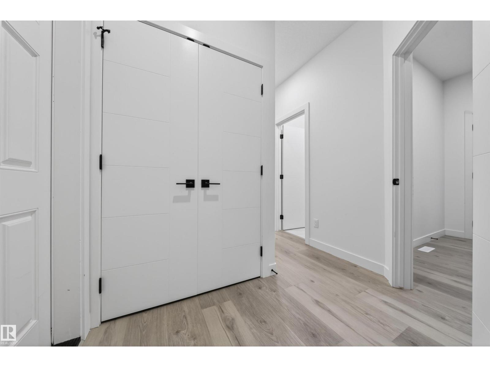 3906 41 Av, Beaumont, Alberta  T4X 3B5 - Photo 14 - E4483313