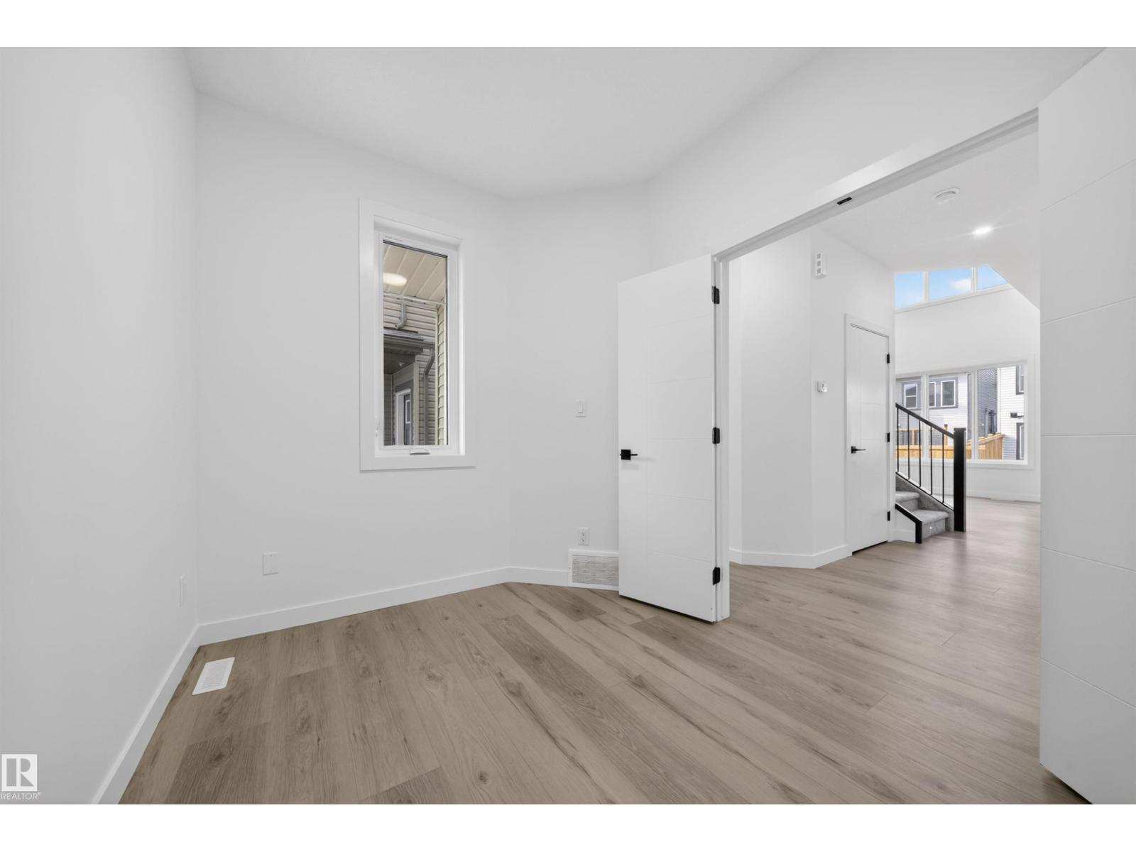 3906 41 Av, Beaumont, Alberta  T4X 3B5 - Photo 9 - E4483313