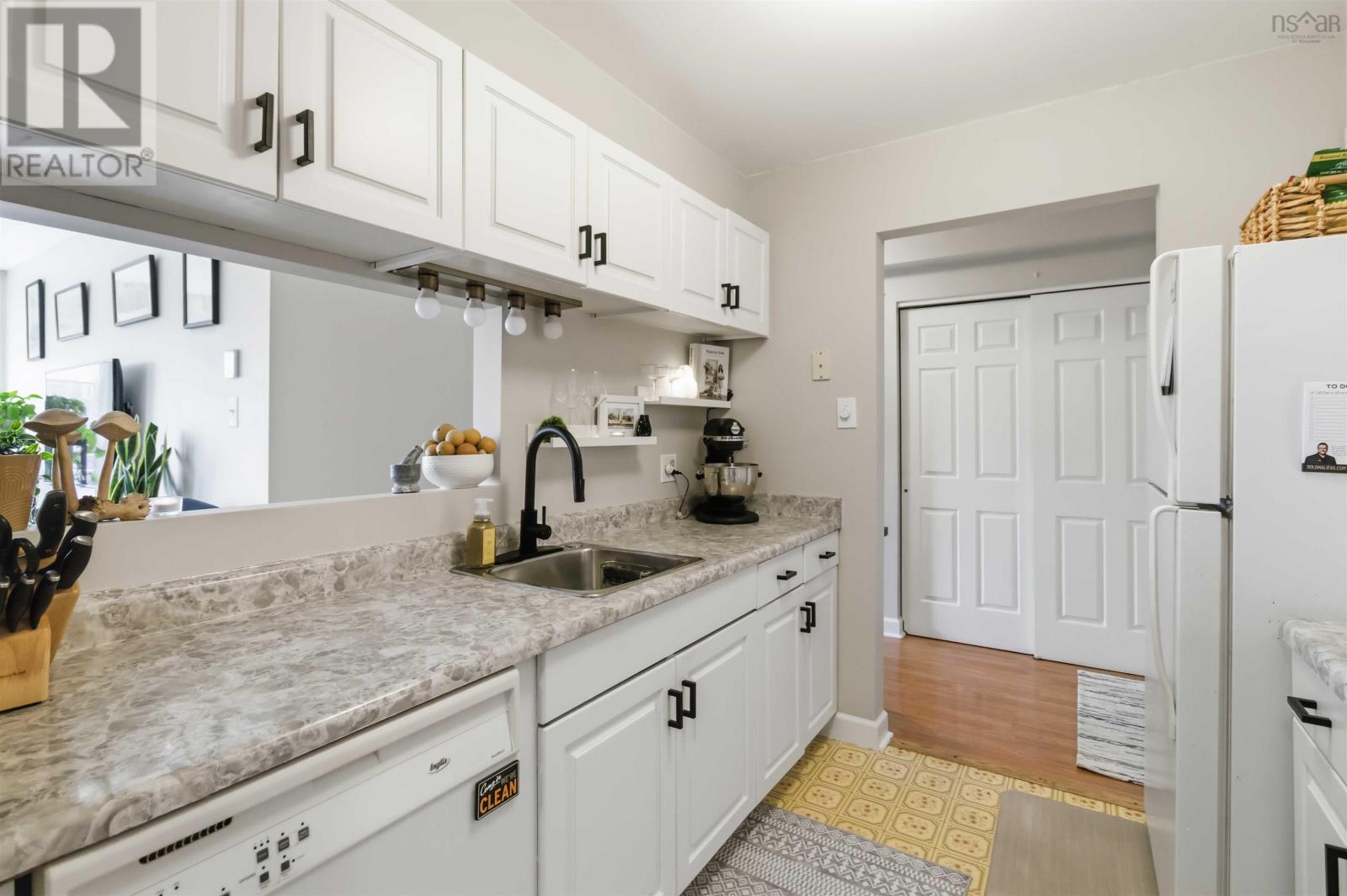 12 77 Farnham Gate Road, Halifax, Nova Scotia  B3M 4A5 - Photo 8 - 202606708