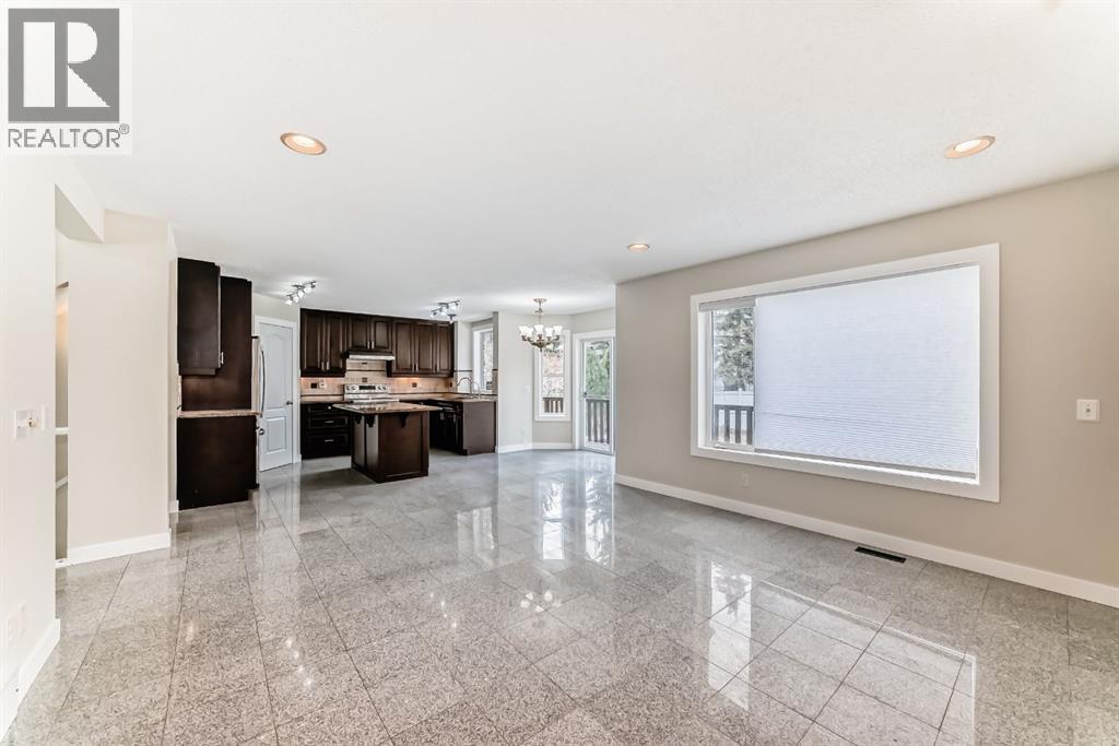 311 Rocky Ridge Cove Nw, Calgary, Alberta  T3G 4K1 - Photo 17 - A2300845