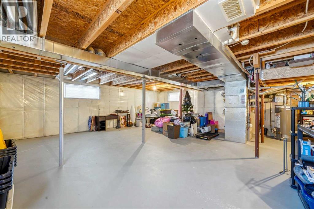 101 Cougarstone Manor Sw, Calgary, Alberta  T3H 5N5 - Photo 30 - A2302495