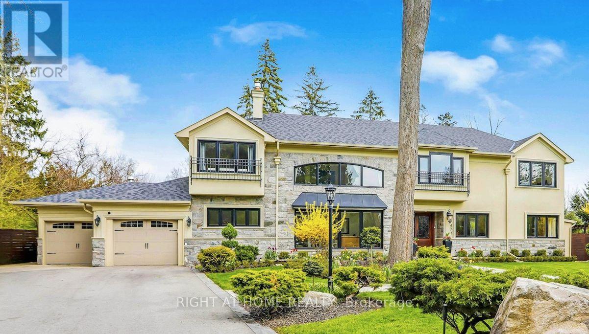 471 COUNTRY CLUB CRESCENT, Mississauga, Ontario