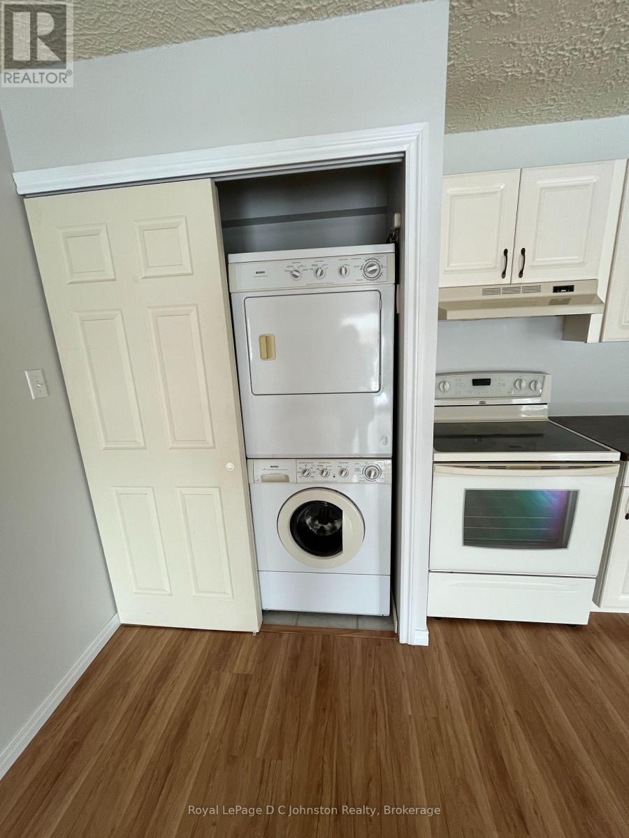 306 - 229 Adelaide Street, Saugeen Shores, Ontario  N0H 2L0 - Photo 14 - X12825770