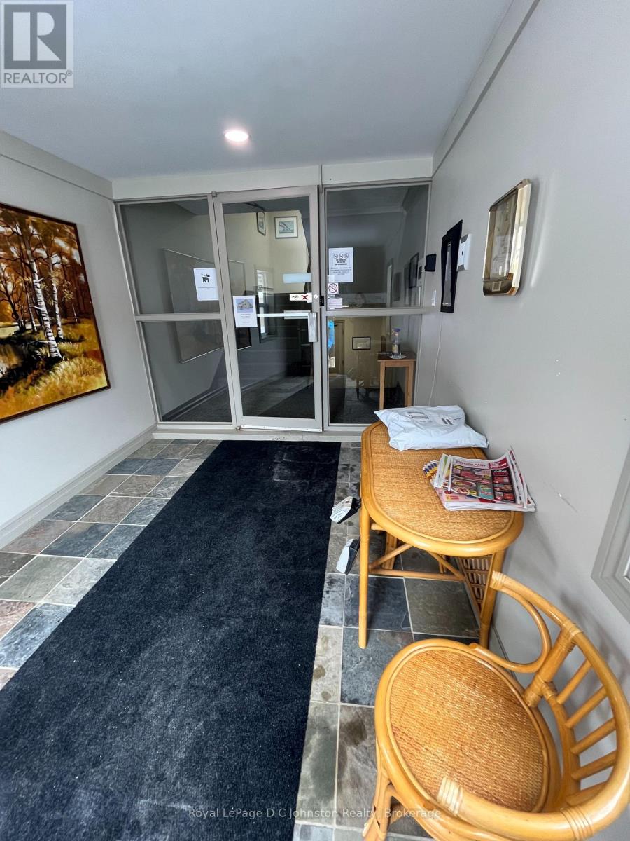 306 - 229 Adelaide Street, Saugeen Shores, Ontario  N0H 2L0 - Photo 27 - X12825770