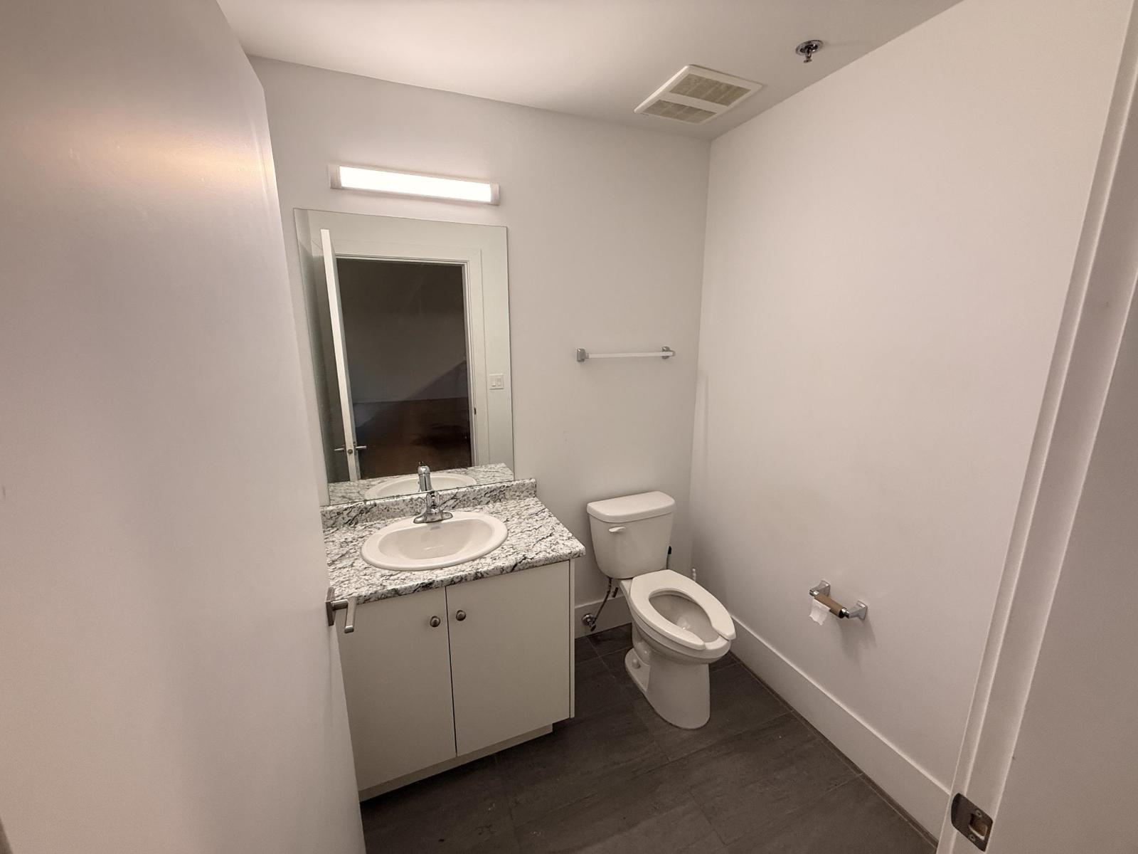 104 19181 34a Avenue, Surrey, British Columbia  V3S 0L5 - Photo 13 - C8078071