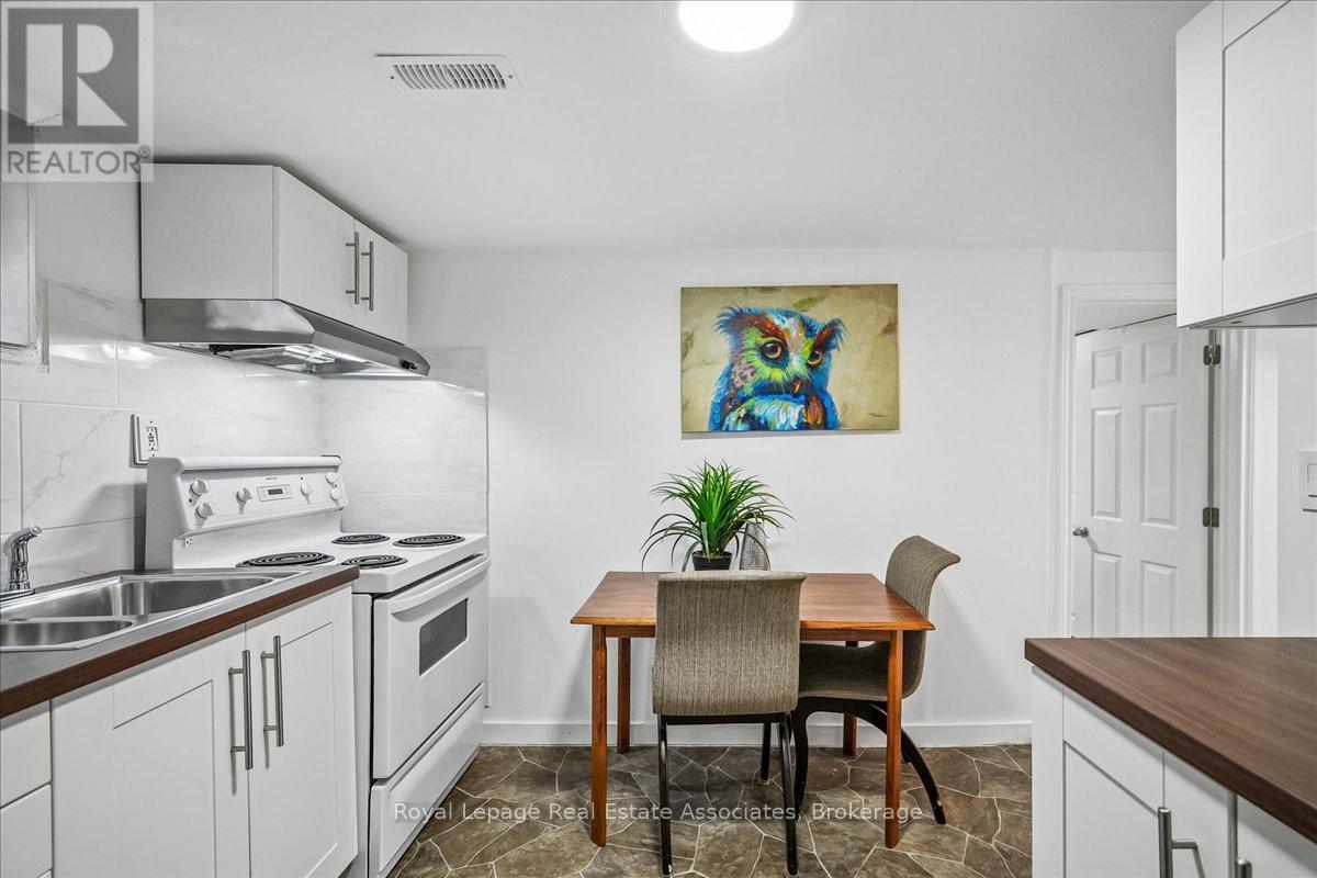 14 Cavell Avenue, Toronto, Ontario  M8V 1P2 - Photo 32 - W13025050