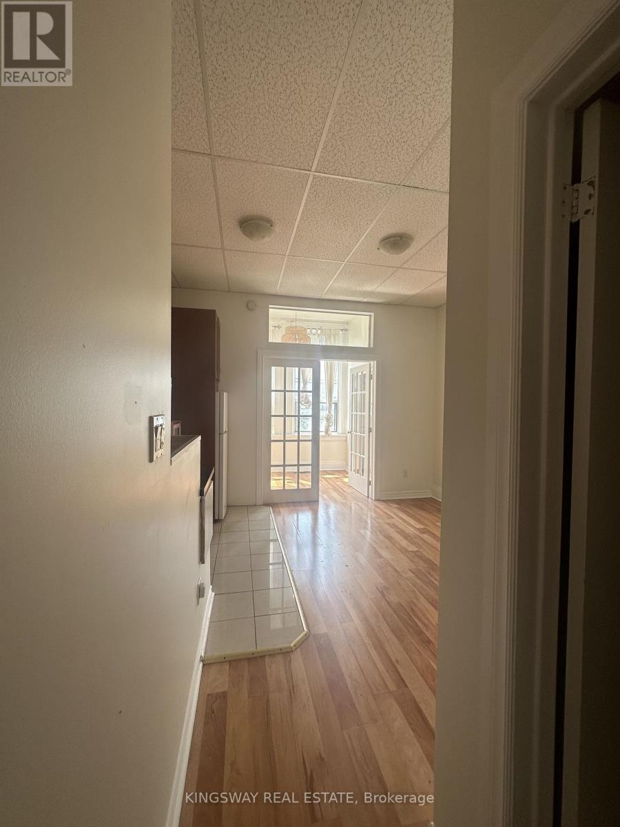 2a - 1504 Queen Street W, Toronto, Ontario  M6R 1A4 - Photo 8 - W13025062