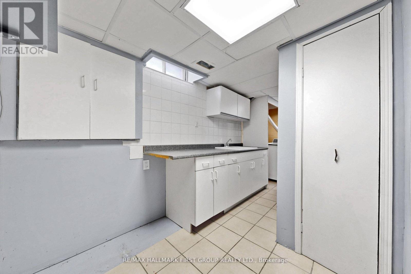 103 Nancy Mccredie Drive, Brampton (Brampton West), Ontario  L6X 2N4 - Photo 40 - W13025108