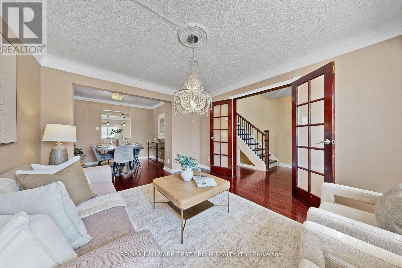 103 Nancy Mccredie Drive, Brampton (Brampton West), Ontario  L6X 2N4 - Photo 9 - W13025108