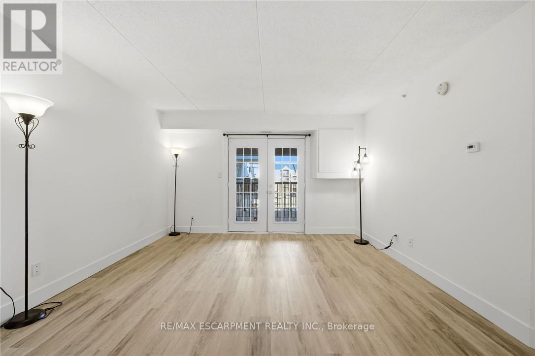 308 - 1411 Walkers Line, Burlington, Ontario  L7M 4P5 - Photo 10 - W13025152