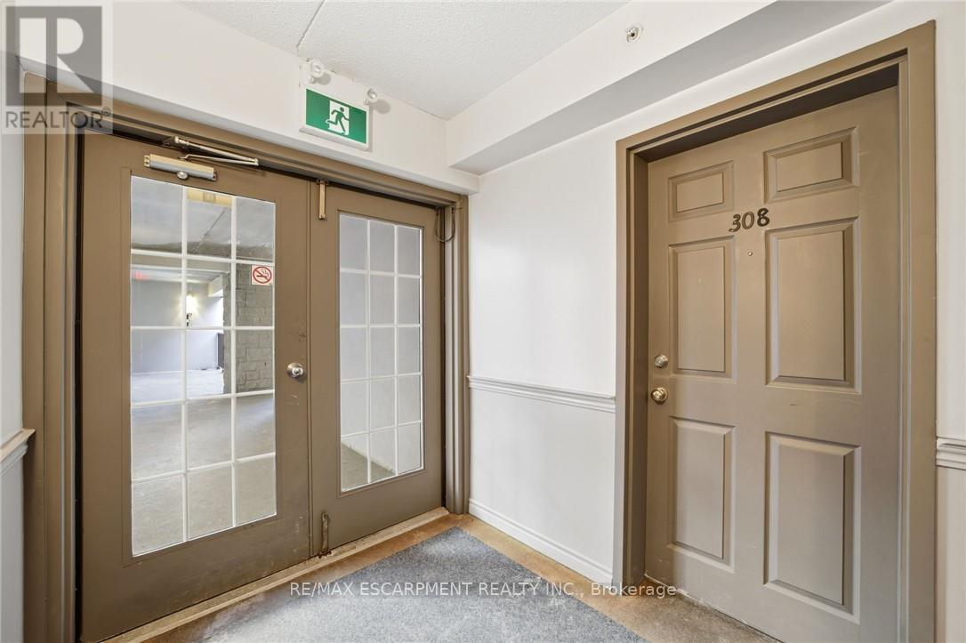 308 - 1411 Walkers Line, Burlington, Ontario  L7M 4P5 - Photo 18 - W13025152