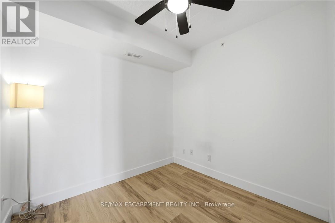 308 - 1411 Walkers Line, Burlington, Ontario  L7M 4P5 - Photo 25 - W13025152