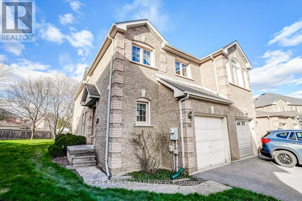 86 Lent Crescent, Brampton (Fletcher's West), Ontario  L6Y 4X7 - Photo 2 - W13025162