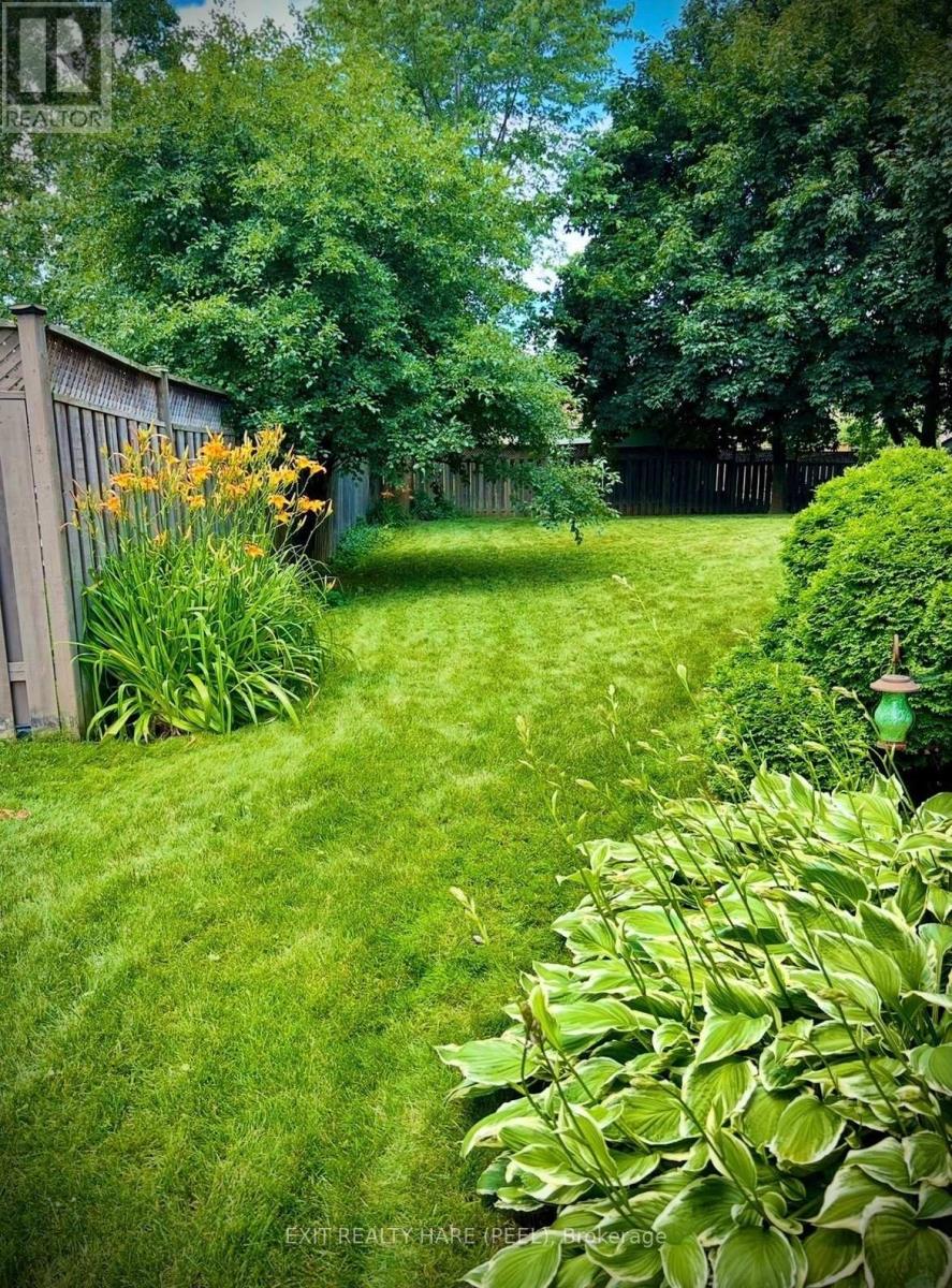 86 Lent Crescent, Brampton (Fletcher's West), Ontario  L6Y 4X7 - Photo 6 - W13025162