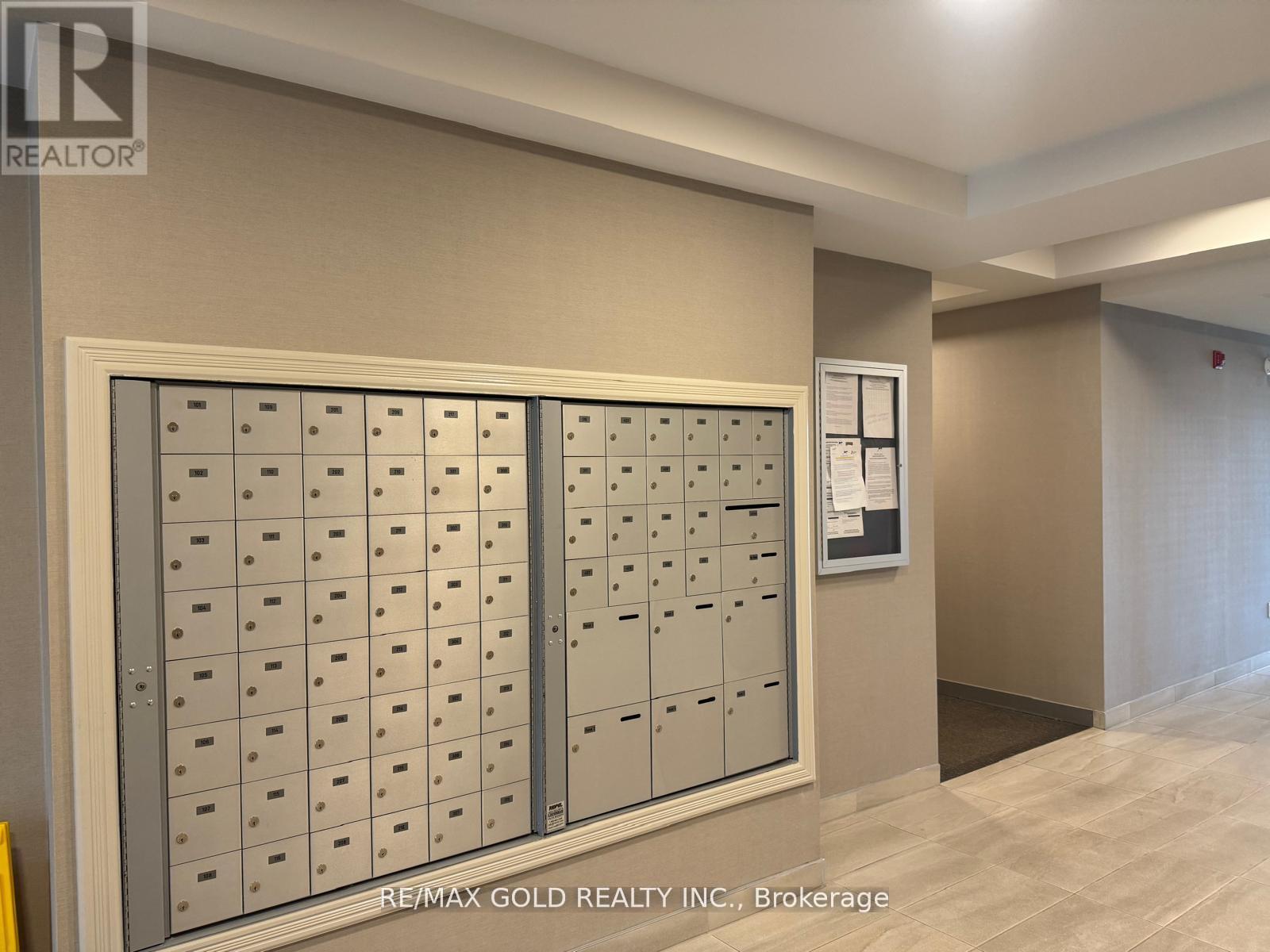 206 - 58 Sky Harbour Drive, Brampton, Ontario  L6Y 6J1 - Photo 2 - W13025166