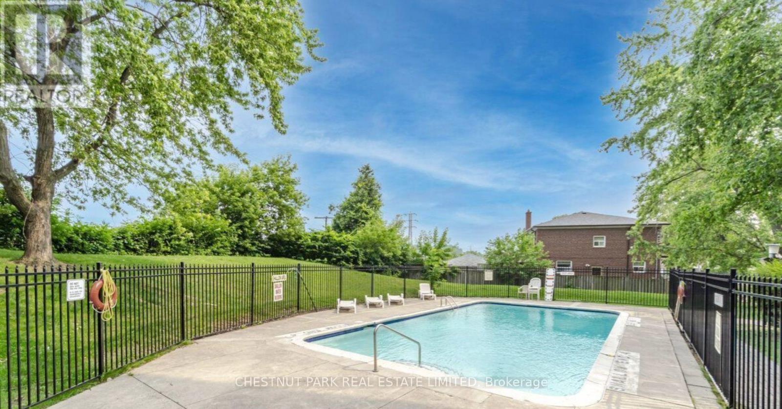 1210 - 541 Blackthorn Avenue, Toronto, Ontario  M6M 5A6 - Photo 32 - W13025222