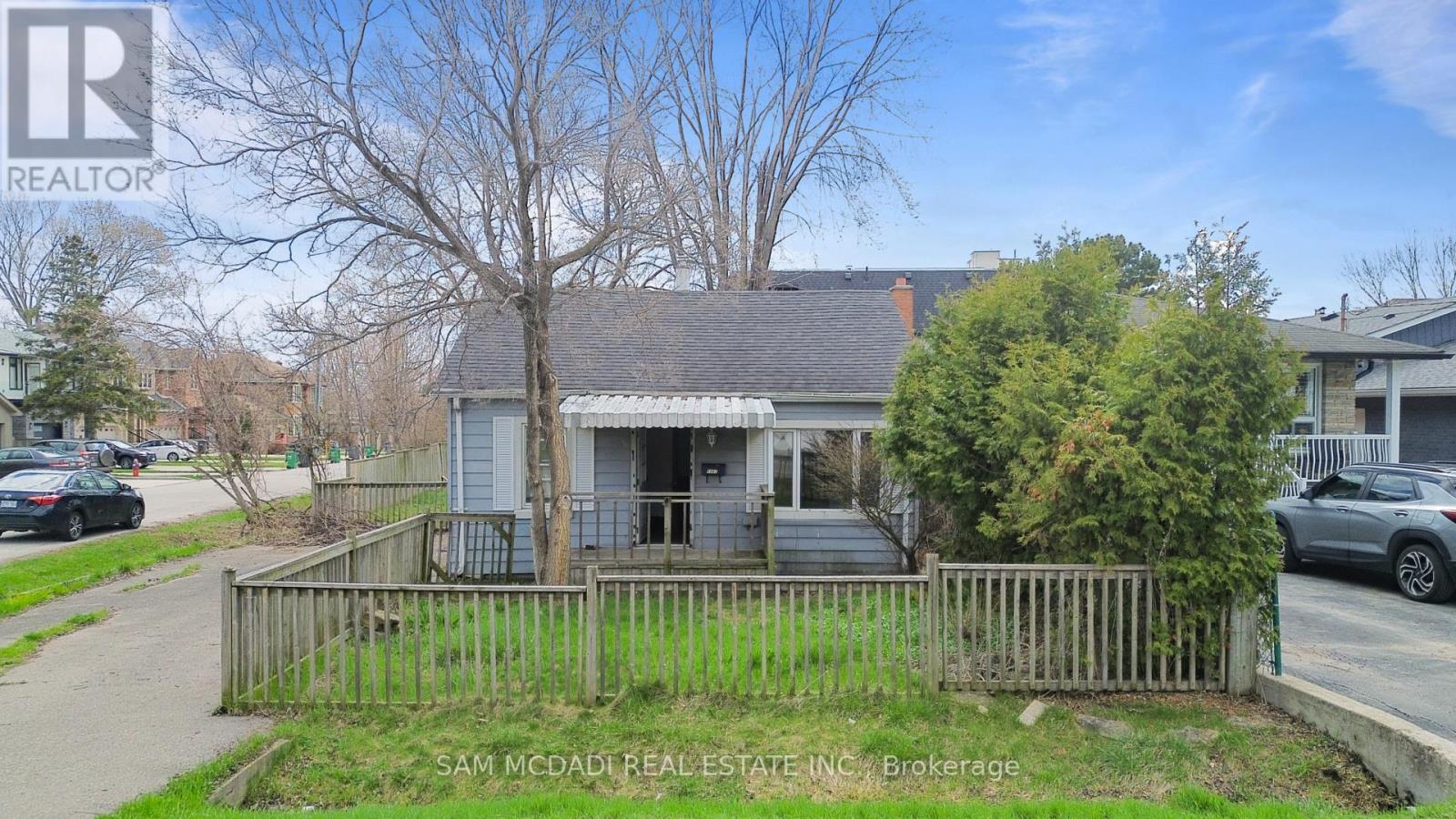 1062 WEST AVENUE, Mississauga, Ontario