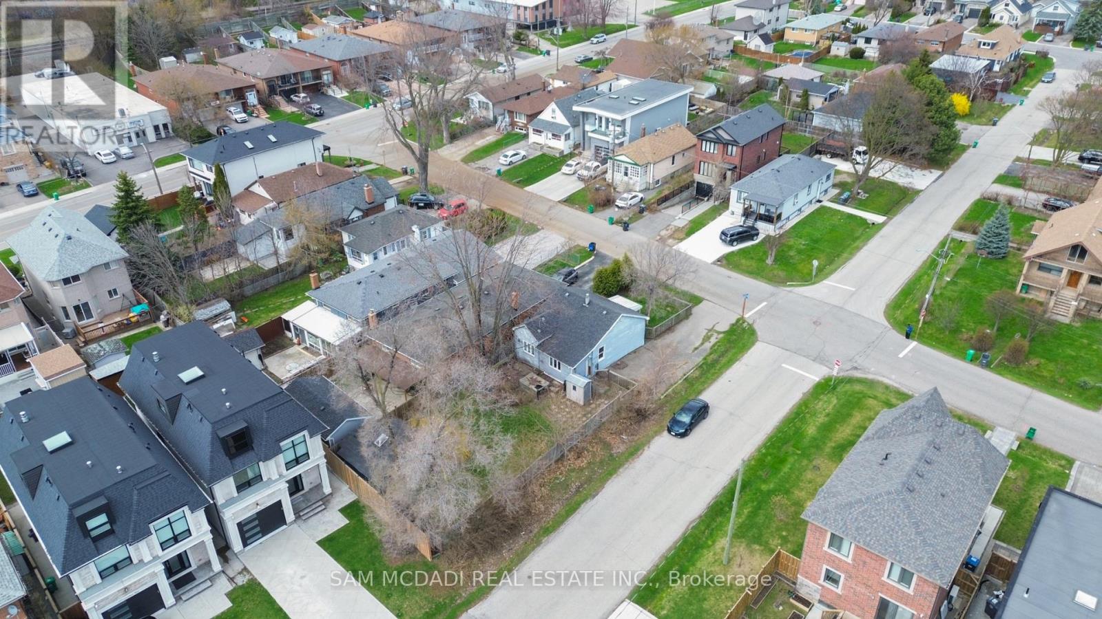 1062 West Avenue, Mississauga, Ontario  L5E 1W2 - Photo 18 - W13025302