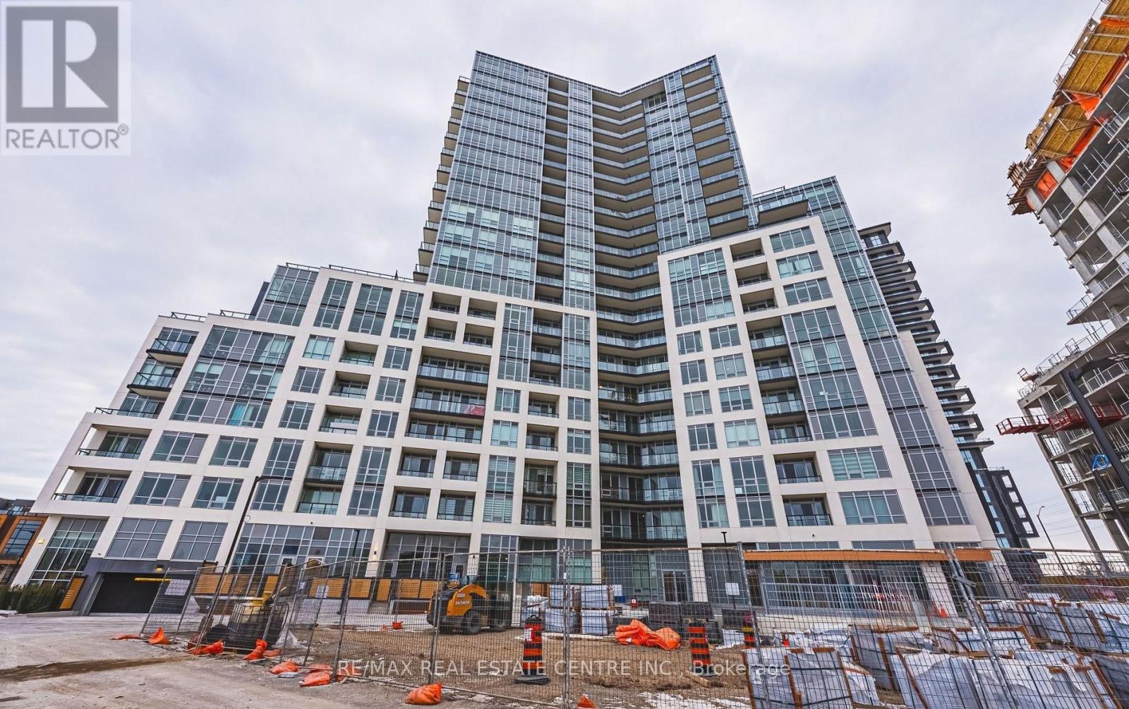 1307 - 225 Malta Avenue, Brampton, Ontario  L6Y 6H8 - Photo 2 - W13025304