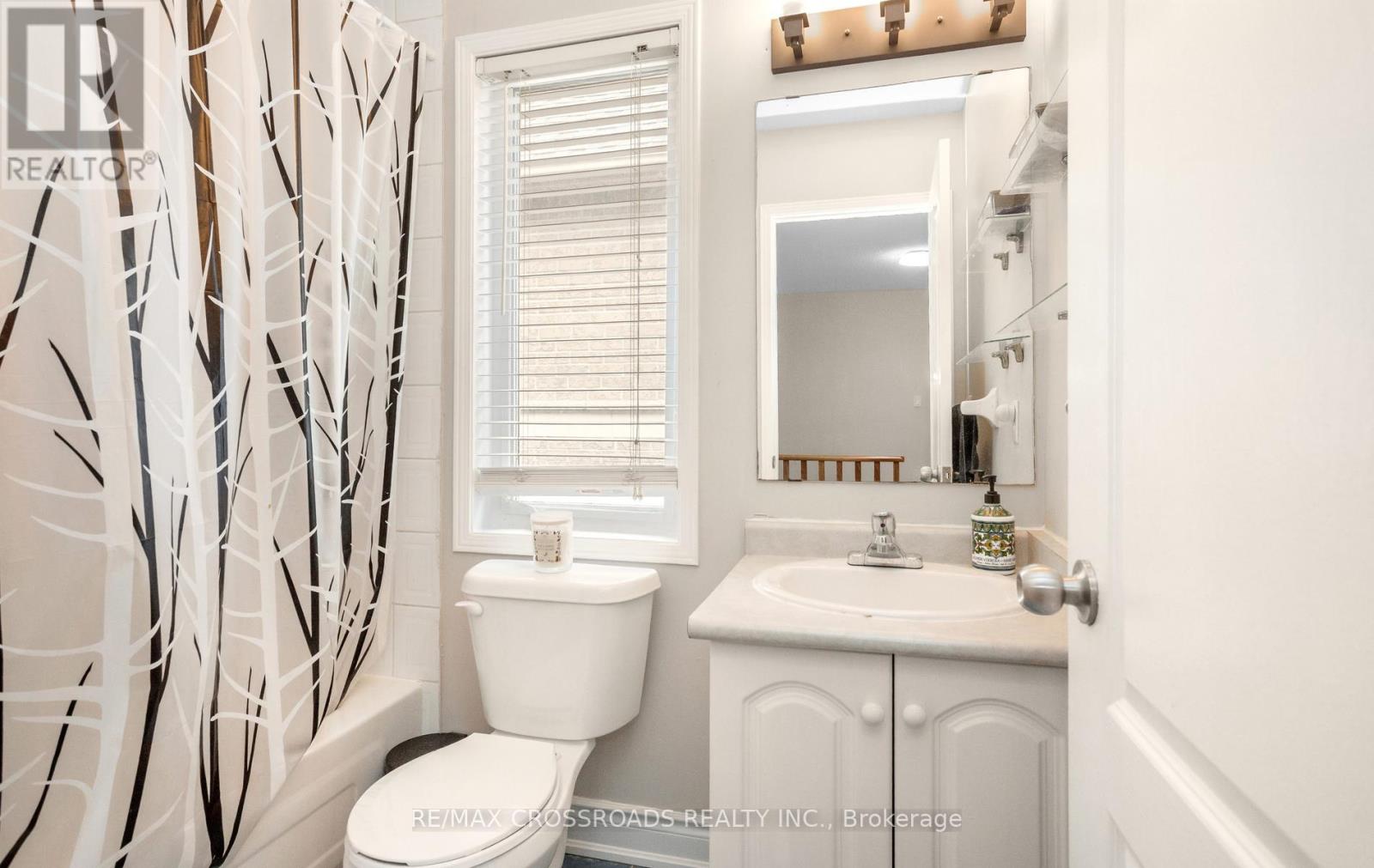 21 Cedarvalley Boulevard, Brampton, Ontario  L7A 1N7 - Photo 32 - W13025318