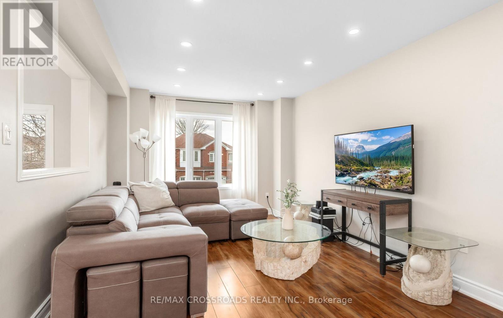 21 Cedarvalley Boulevard, Brampton, Ontario  L7A 1N7 - Photo 6 - W13025318