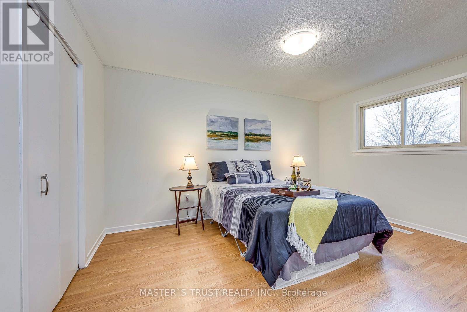 6411 Chaumont Crescent, Mississauga, Ontario  L5N 2M7 - Photo 16 - W13025320