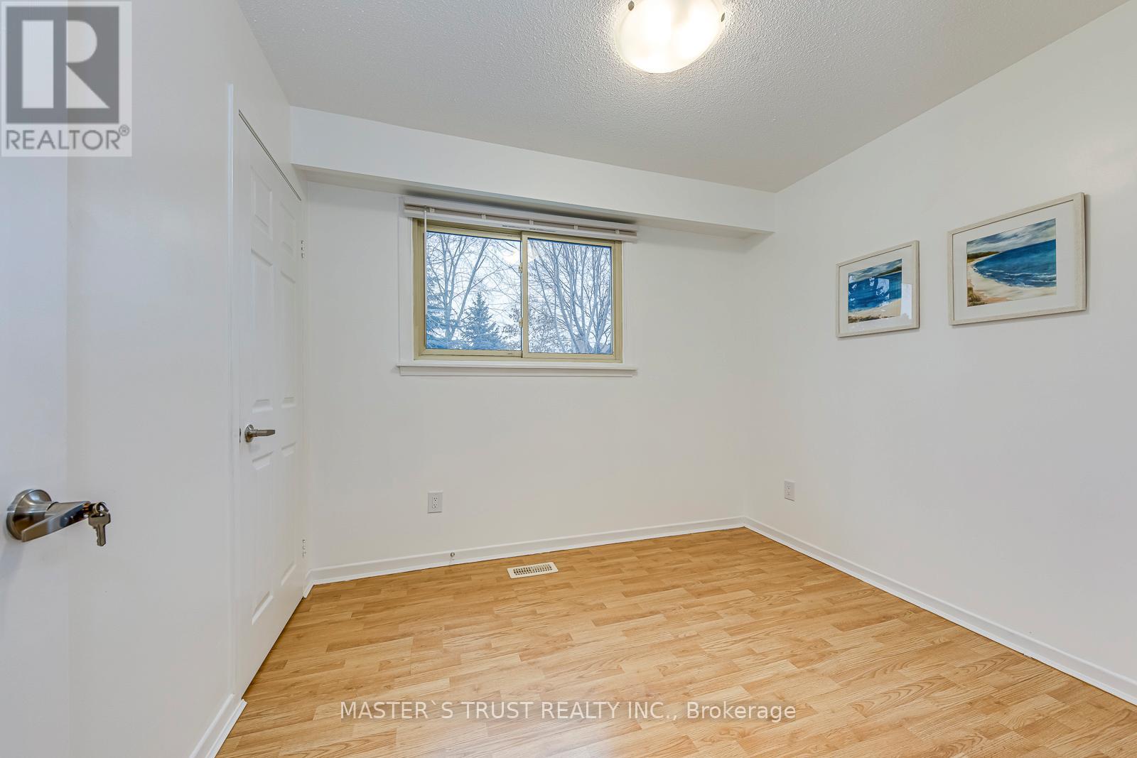 6411 Chaumont Crescent, Mississauga, Ontario  L5N 2M7 - Photo 25 - W13025320