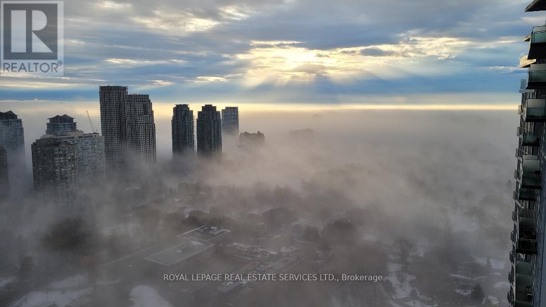 3302 - 220 Burnhamthorpe Road W, Mississauga, Ontario  L5B 4N4 - Photo 14 - W13025324