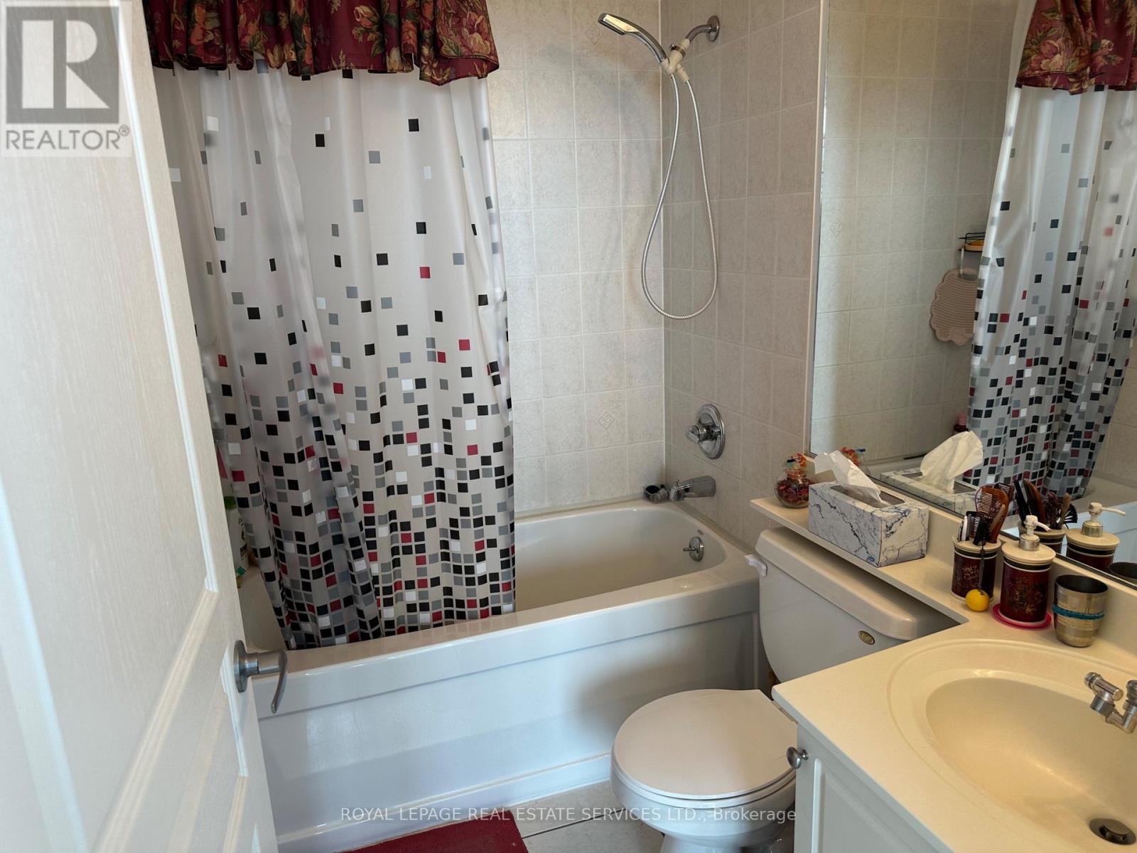 3302 - 220 Burnhamthorpe Road W, Mississauga, Ontario  L5B 4N4 - Photo 21 - W13025324