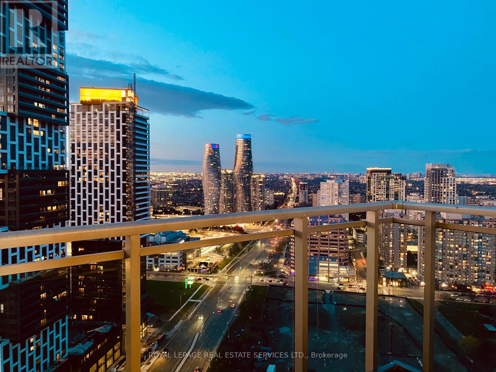 3302 - 220 Burnhamthorpe Road W, Mississauga, Ontario  L5B 4N4 - Photo 22 - W13025324