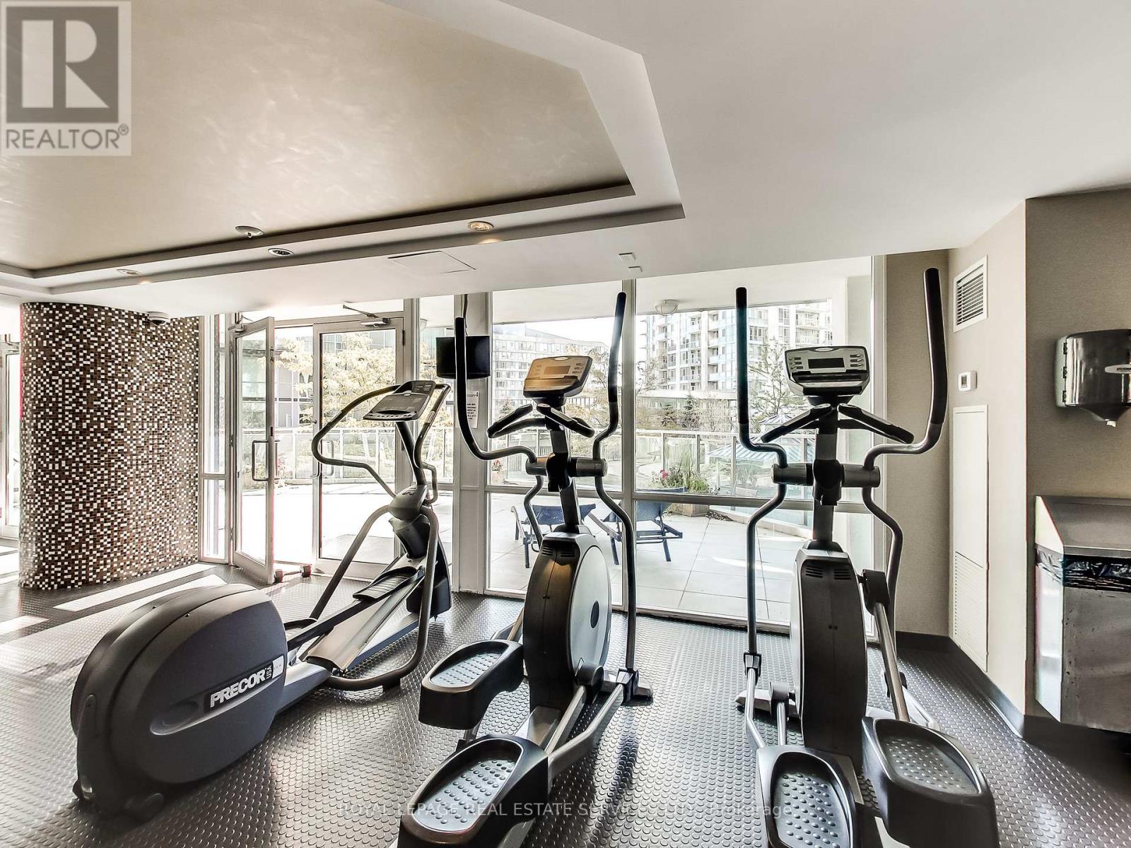 3302 - 220 Burnhamthorpe Road W, Mississauga, Ontario  L5B 4N4 - Photo 31 - W13025324