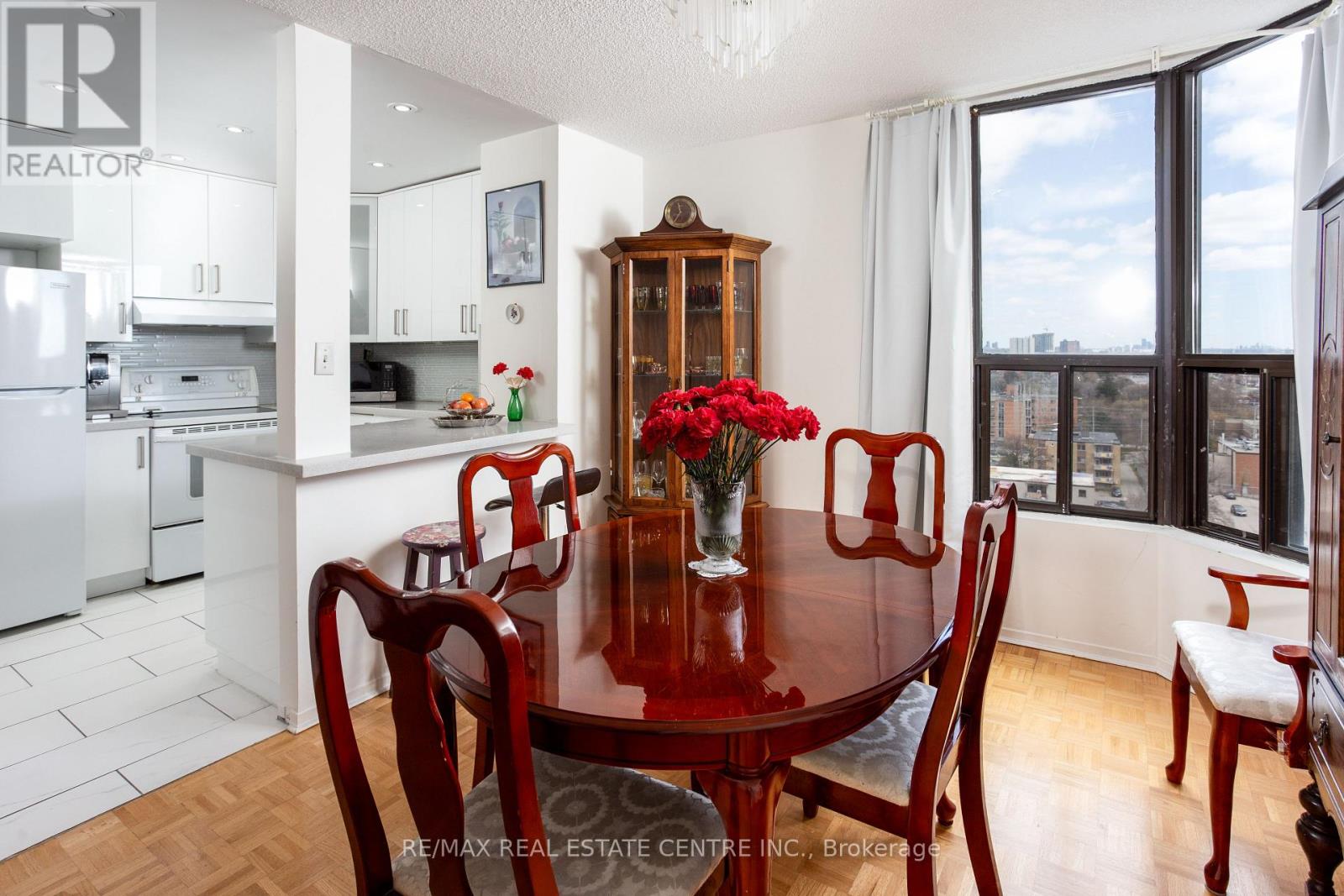 Ph06 - 25 Agnes Street, Mississauga, Ontario  L5B 3X7 - Photo 15 - W13025332