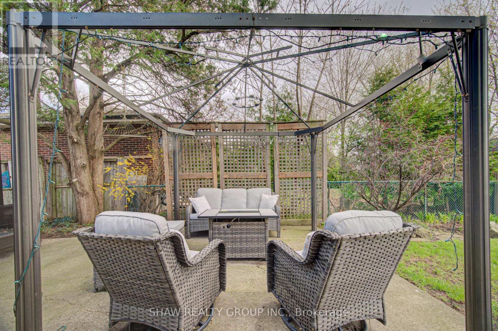 1486 Augustine Drive, Burlington (Mountainside), Ontario  L7P 2N2 - Photo 41 - W13025344