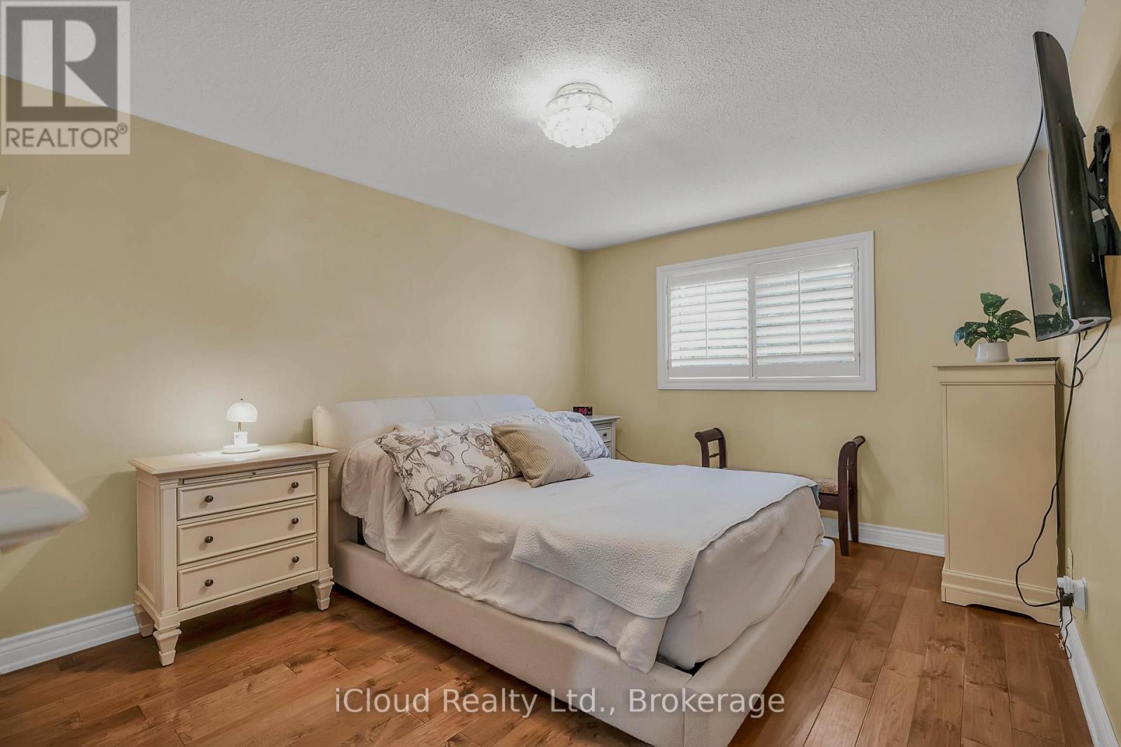 1370 Pickwick Drive, Mississauga, Ontario  L5V 2H4 - Photo 19 - W13025372