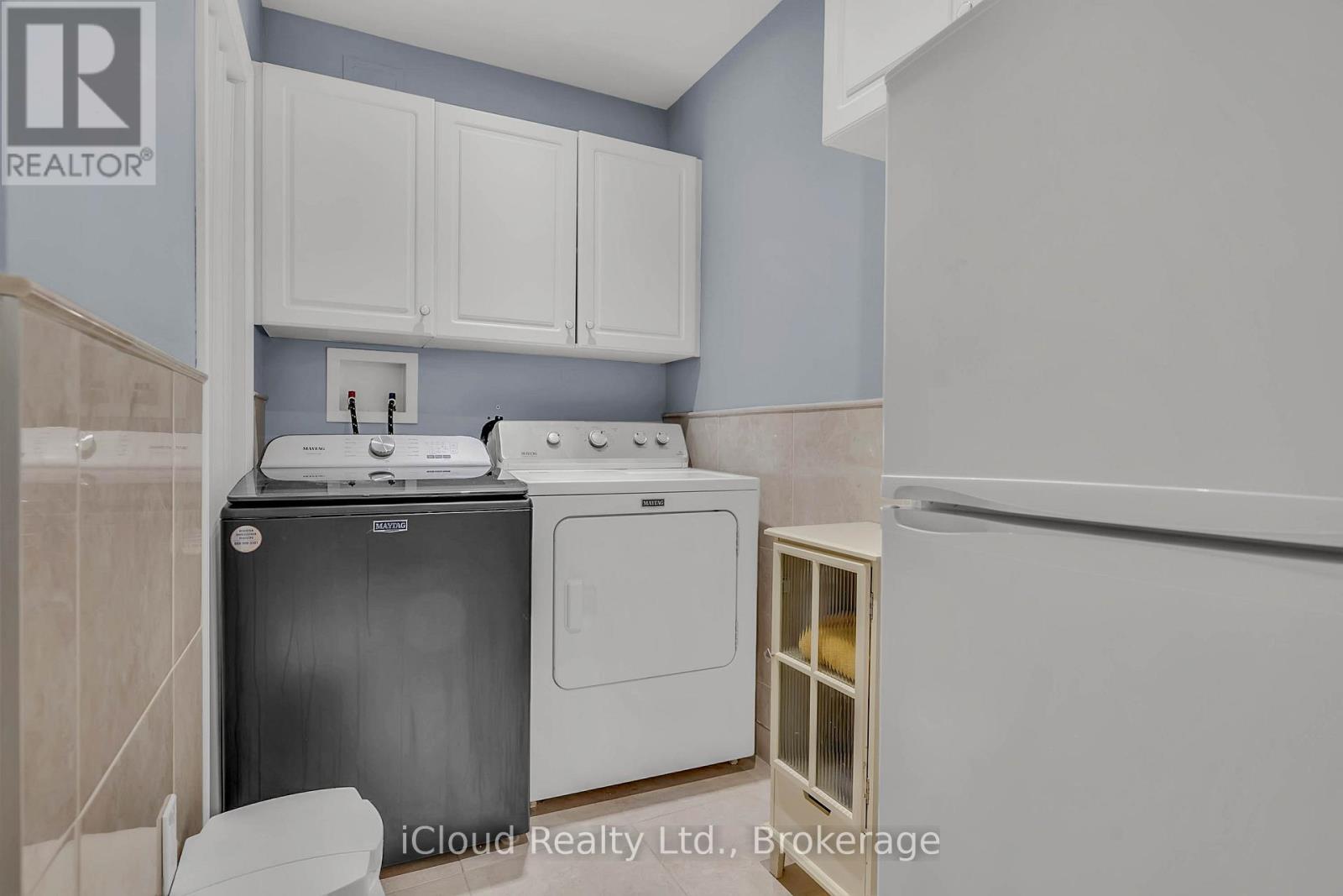 1370 Pickwick Drive, Mississauga, Ontario  L5V 2H4 - Photo 31 - W13025372