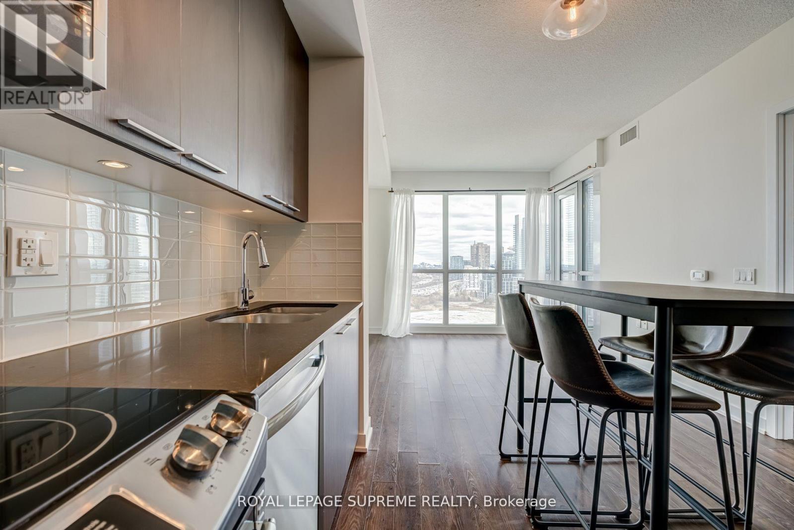 2008 - 10 Park Lawn Road, Toronto, Ontario  M8V 0H9 - Photo 12 - W13025420