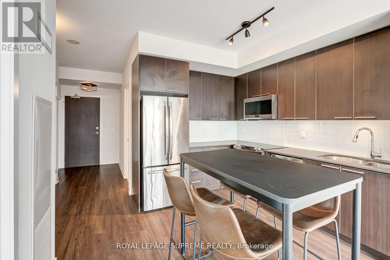 2008 - 10 Park Lawn Road, Toronto, Ontario  M8V 0H9 - Photo 15 - W13025420