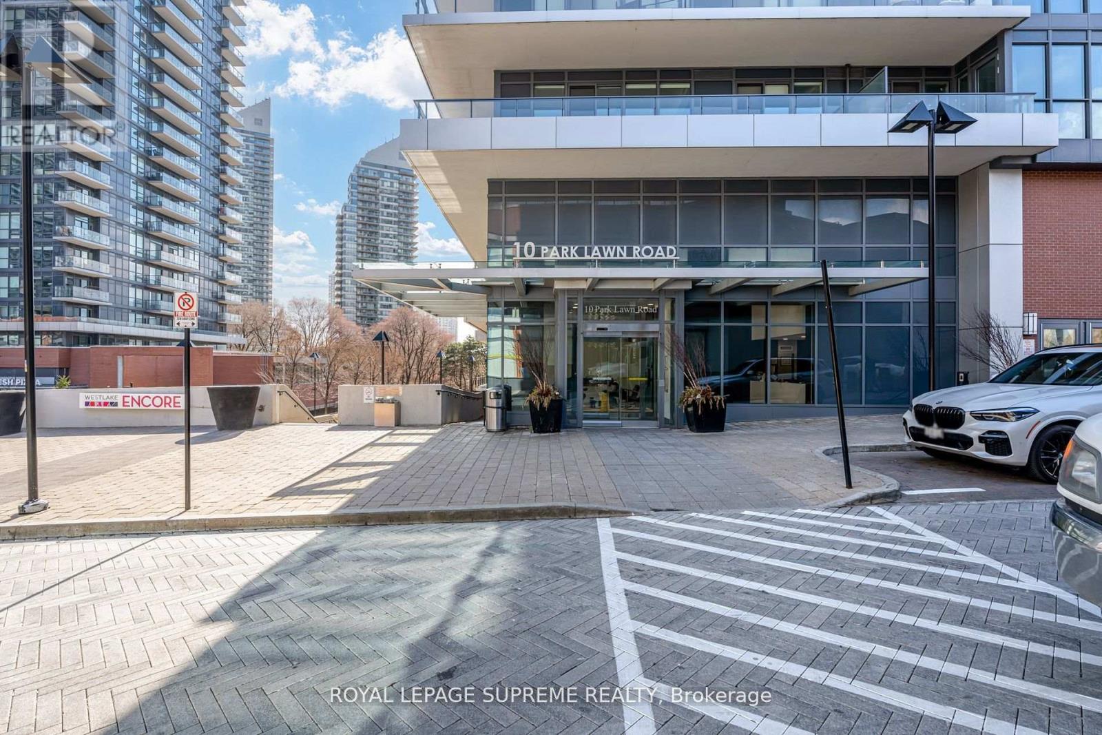 2008 - 10 Park Lawn Road, Toronto, Ontario  M8V 0H9 - Photo 2 - W13025420