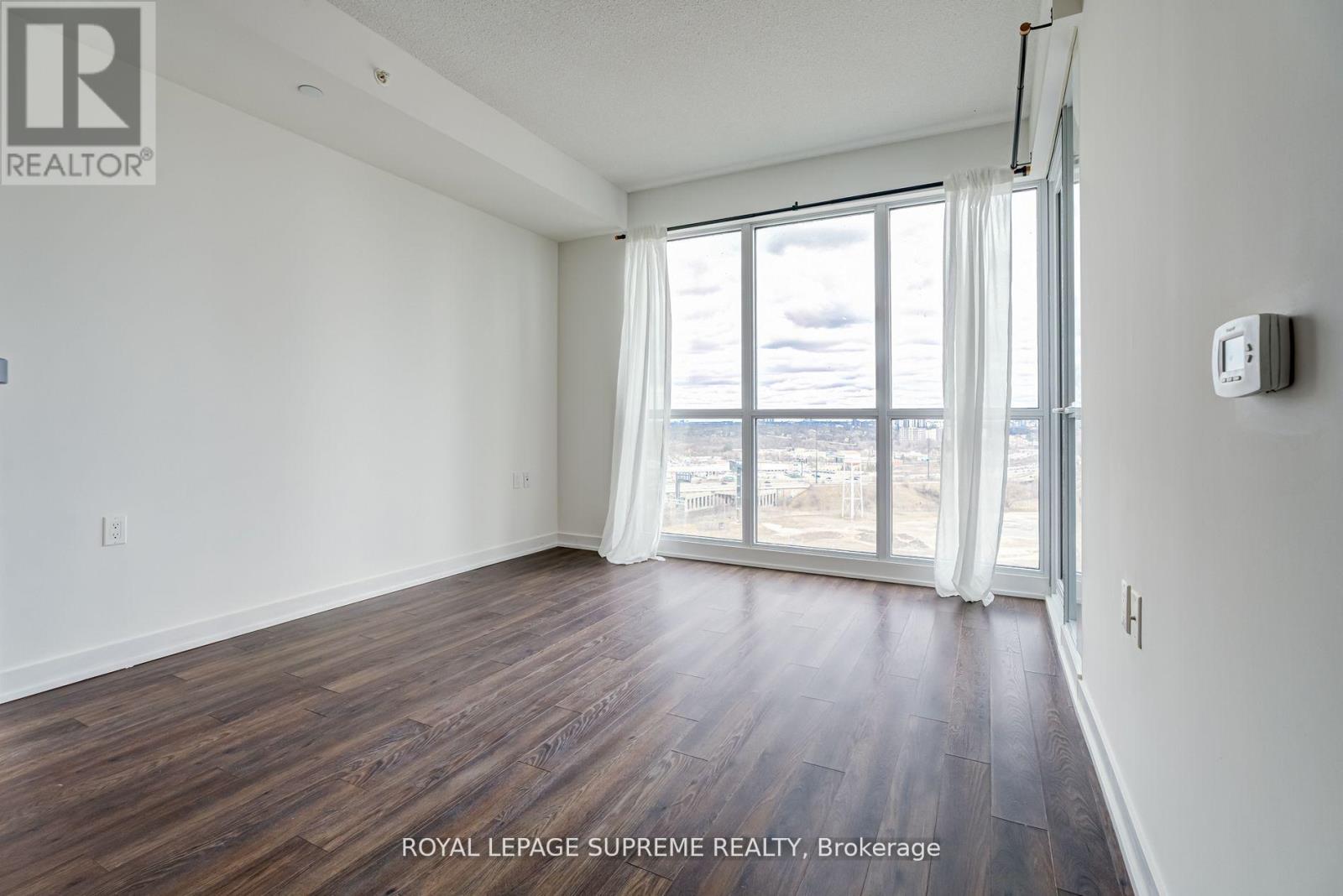 2008 - 10 Park Lawn Road, Toronto, Ontario  M8V 0H9 - Photo 22 - W13025420