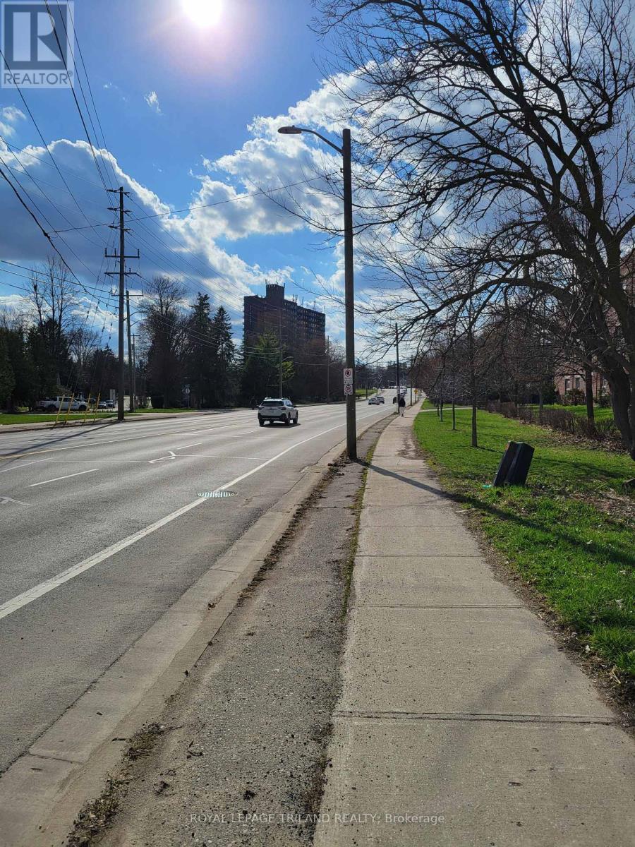 121 Riverside Drive, London North, Ontario  N6H 4R9 - Photo 5 - X13017602